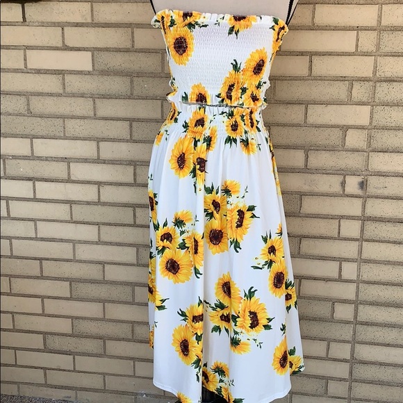 White Yellow Sunflower Print 2 Pc Strapless Top Skirt Set - Picture 3 of 13